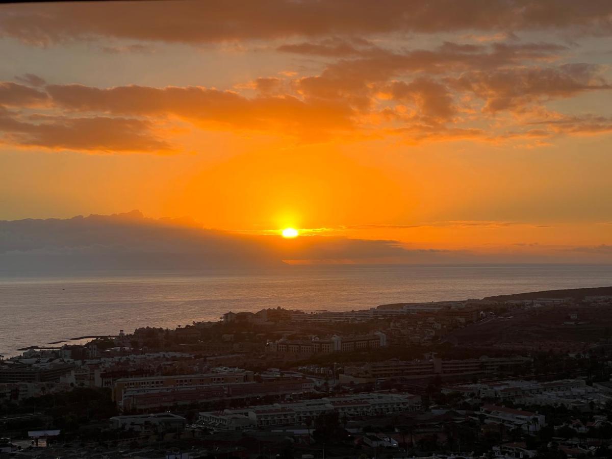 אדחה 2 Bedroom Apartment With Breathtaking View Of The Sea - Sunset מראה חיצוני תמונה