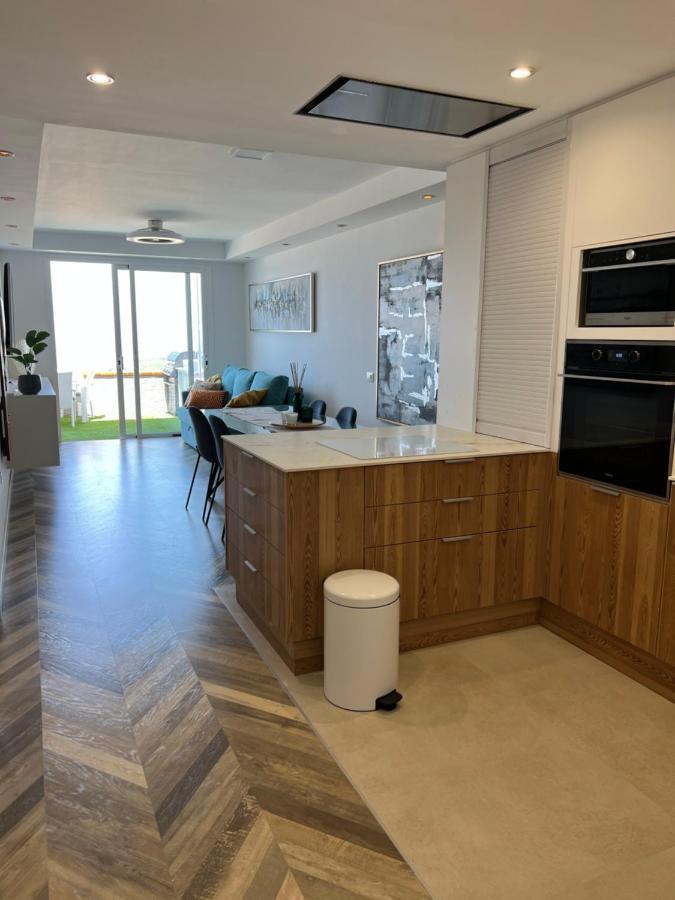 אדחה 2 Bedroom Apartment With Breathtaking View Of The Sea - Sunset מראה חיצוני תמונה