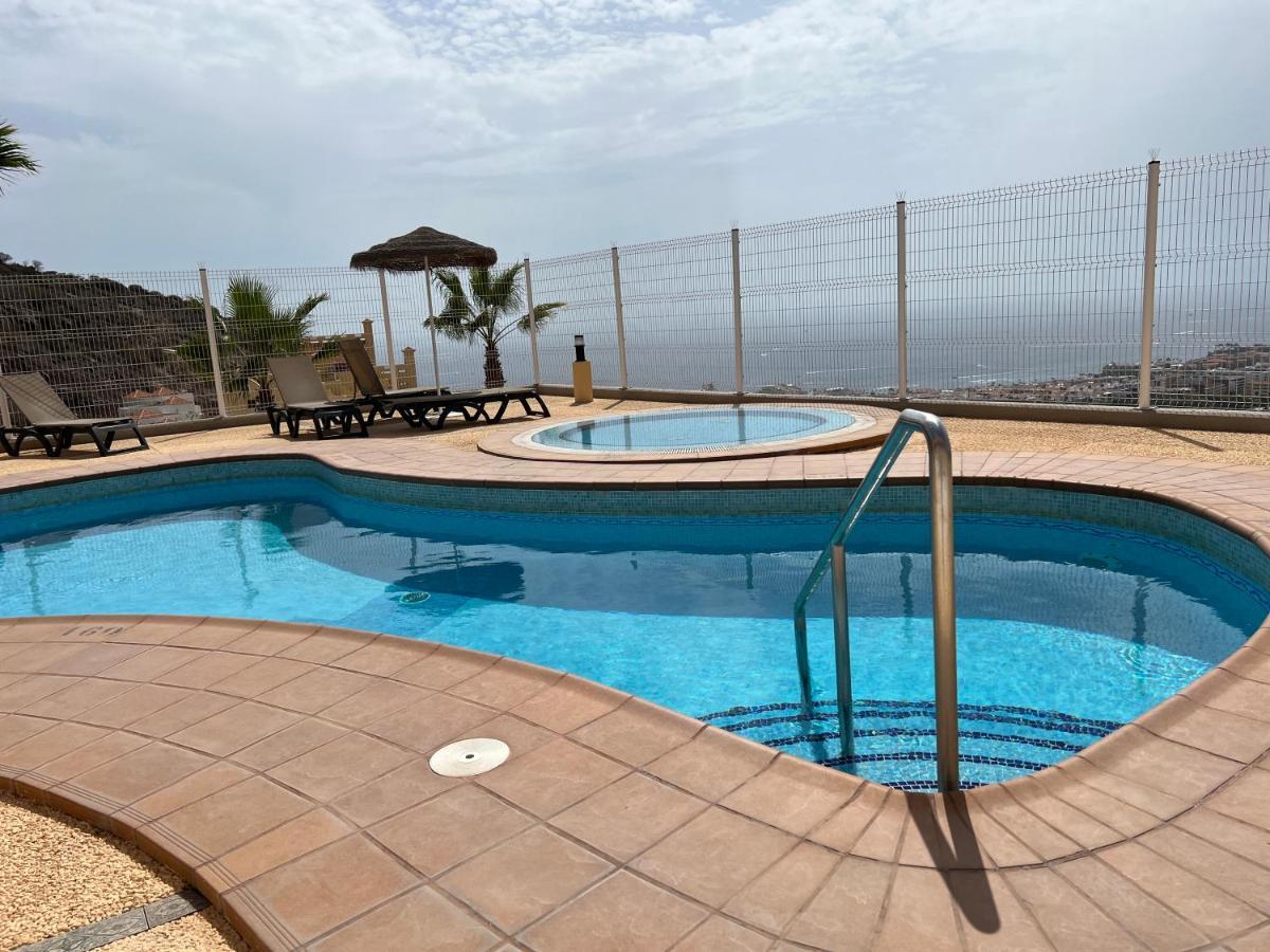 אדחה 2 Bedroom Apartment With Breathtaking View Of The Sea - Sunset מראה חיצוני תמונה