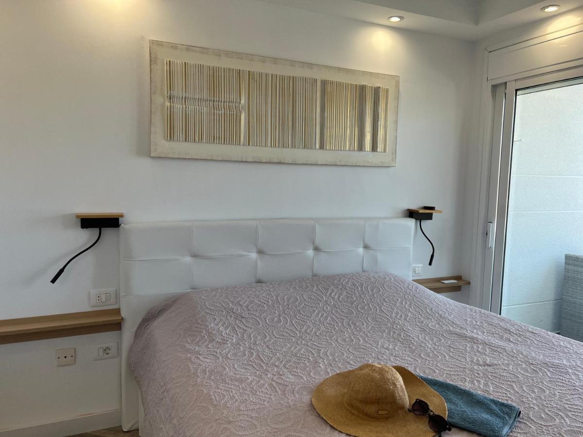 אדחה 2 Bedroom Apartment With Breathtaking View Of The Sea - Sunset מראה חיצוני תמונה